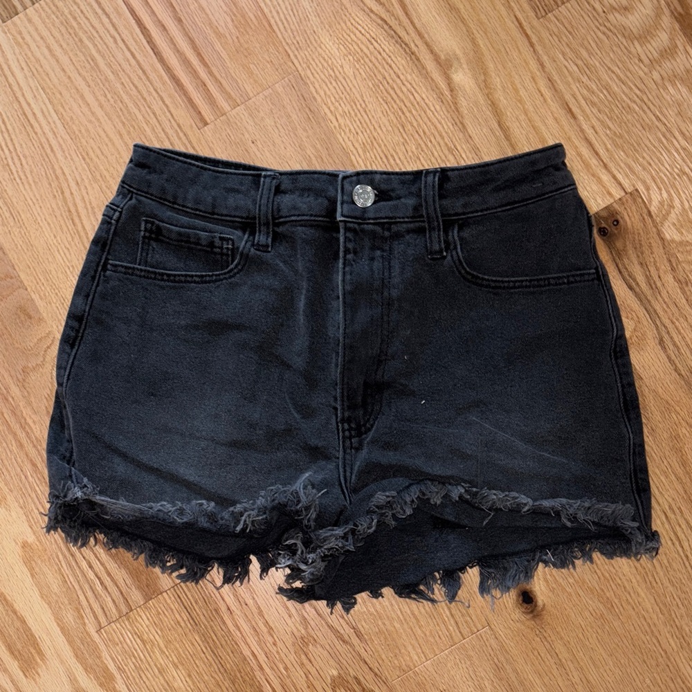 Hollister Ultra High Rise Mom Shorts
